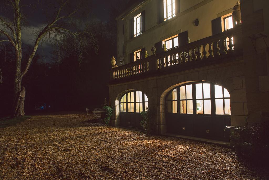 Отель Domaine Du Val D'Atur Экстерьер фото
