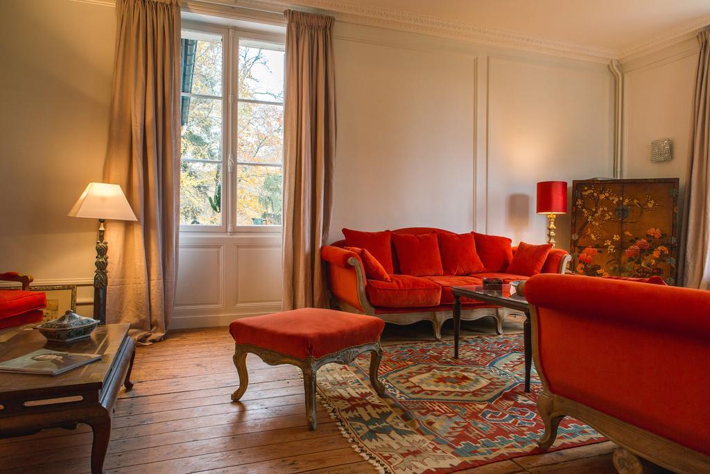 Отель Domaine Du Val D'Atur Экстерьер фото