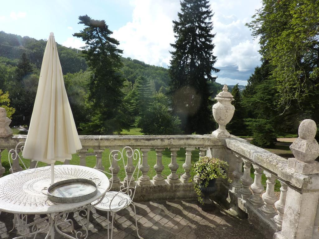 Отель Domaine Du Val D'Atur Экстерьер фото