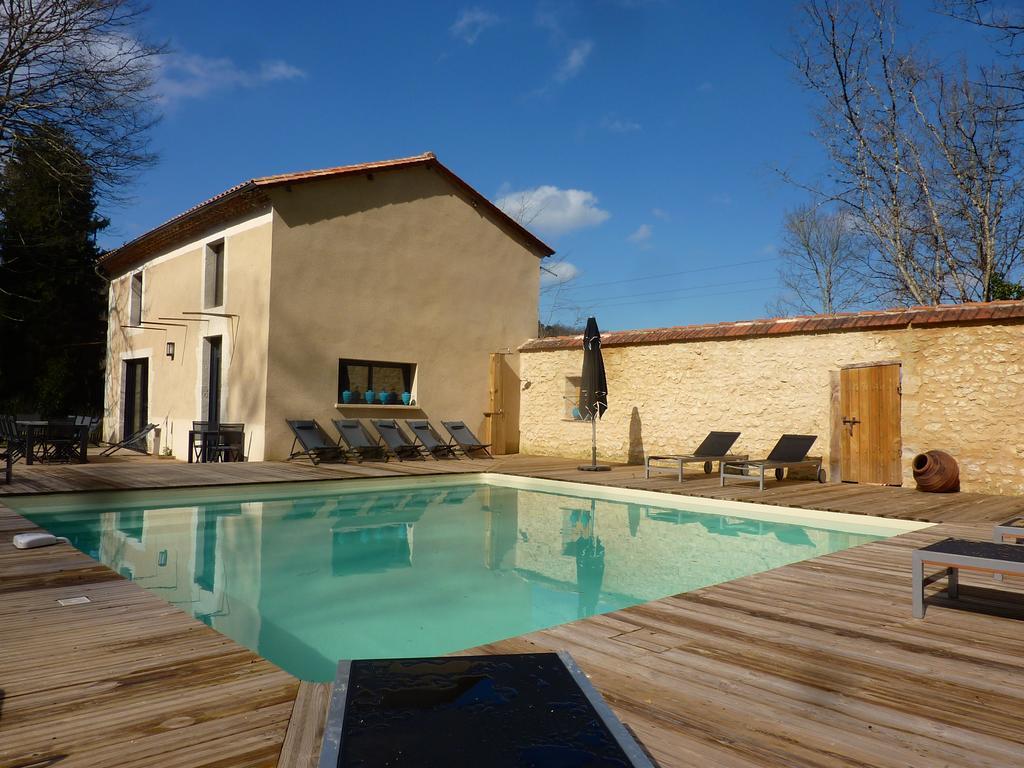 Отель Domaine Du Val D'Atur Экстерьер фото